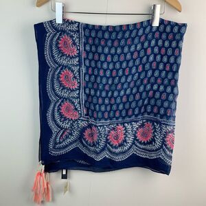 NWT American Eagle outfitters blue pink cotton scarf size 37”x39”